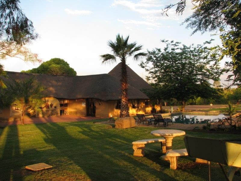 Dome Inn Lodge